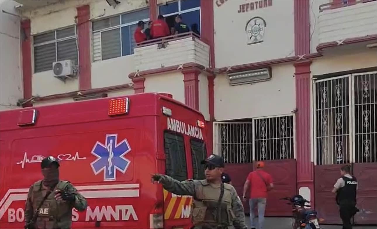 Imagen de la noticia: Sujetos armados robaron a un hombre 2 mil dólares en Manta