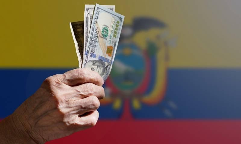 Imagen de la noticia: El salario básico en Ecuador sube a $470 dólares para el 2025