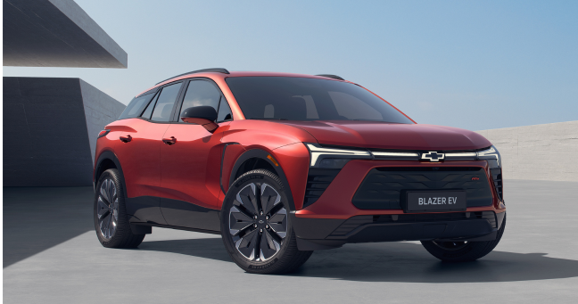 Imagen de la noticia: Chevrolet Blazer RS EV, el vehículo que redefine el concepto de SUV, la experiencia al volante y la conectividad