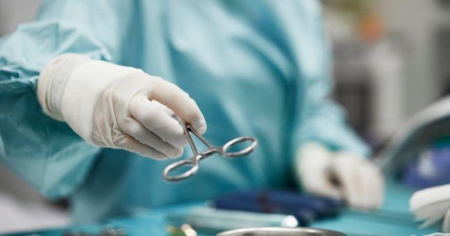 Imagen de la noticia: Falsa cirujana sentenciada por muerte tras cirugía estética en Quito