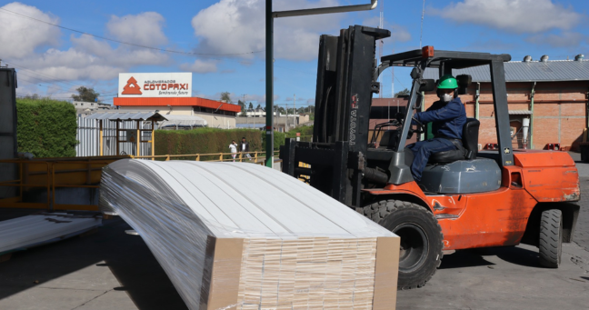 Imagen de la noticia: La industria forestal maderera proyecta un crecimiento de 700 millones de dólares en exportaciones para el 2025
