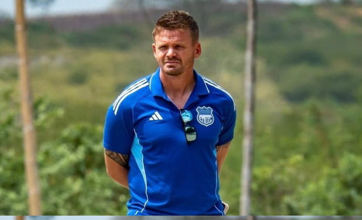 Cristian Nasuti seguiría como DT de Emelec hasta diciembre, pese a próximos resultados