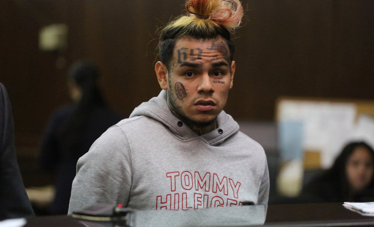 Imagen de la noticia: Tekashi 6ix9ine confiesa posesión de drogas y se expone a nueva condena
