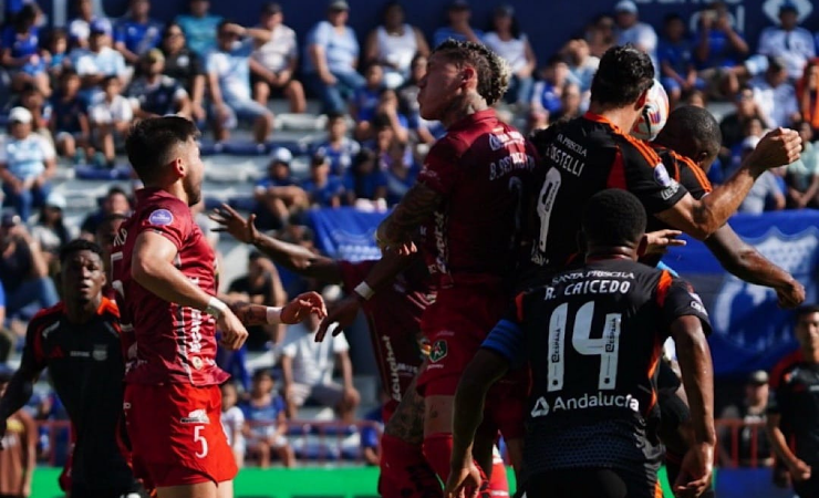 Imagen de la noticia: (VIDEO) Luis Castillo le dio la victoria a Emelec y sacó al equipo del abismo