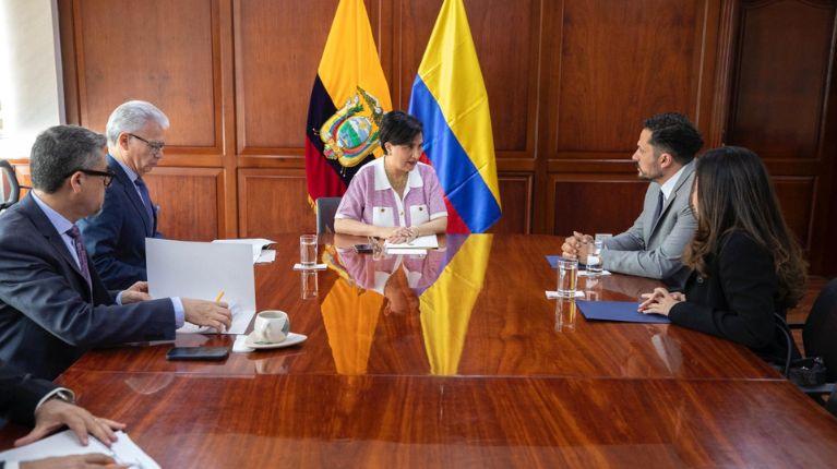 Imagen de la noticia: Deportación de presos: Gabriela Sommerfeld se reunió con una delegación colombiana