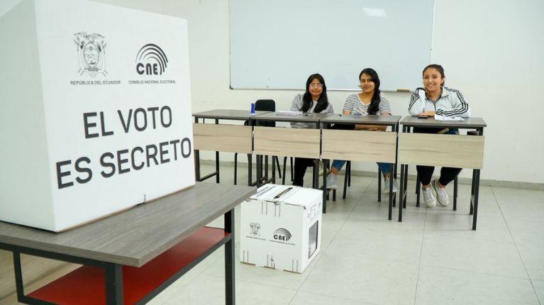 Imagen de la noticia: 14 de diciembre de 2025, fecha tentativa para la Consulta Popular
