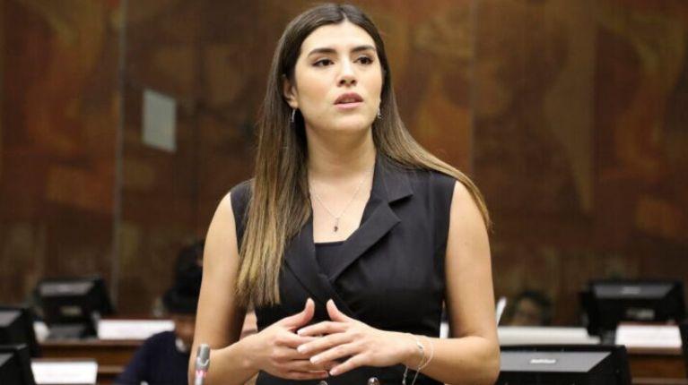 Imagen de la noticia: Asambleístas del oficialismo han recibido amenazas de muerte, denuncia Valentina Centeno