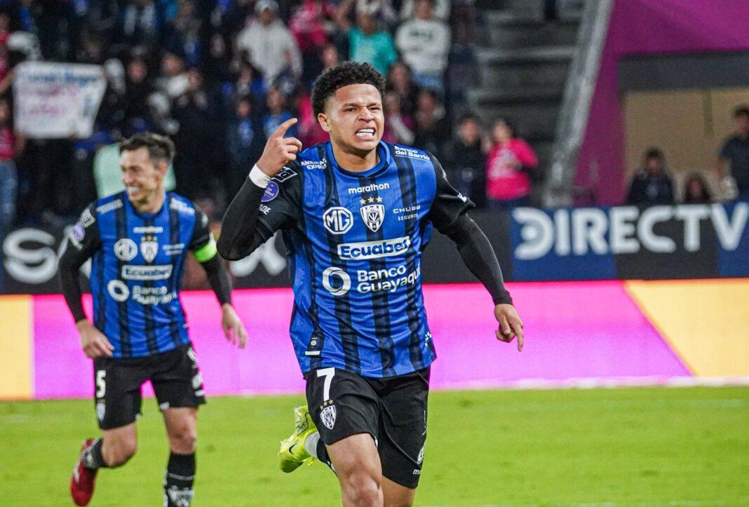 Imagen de la noticia: Patrik Mercado prepara su fichaje con Sporting Braga y seguirá en IDV hasta diciembre