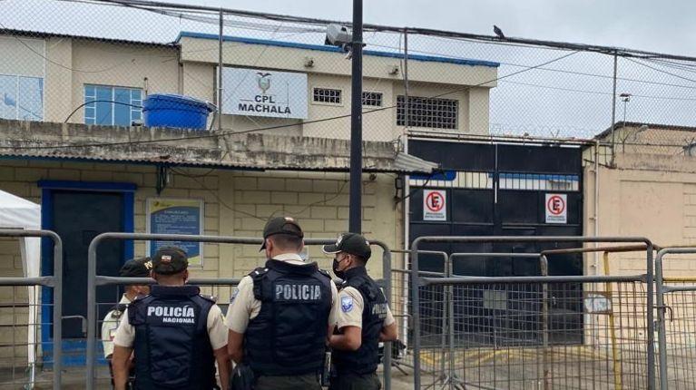 Imagen de la noticia: Policía encuentra una cabeza humana abandonada cerca de la cárcel de Machala