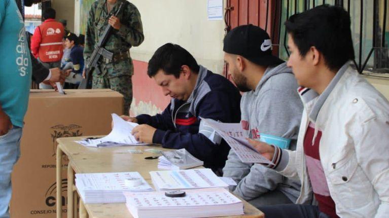 Imagen de la noticia: Calendario electoral: el 7 de octubre el CNE elegirá a los miembros de las juntas receptoras del voto