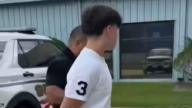 Imagen de la noticia: Estudiante de 13 años fue detenido por hacer peligrosa pregunta a ChatGPT