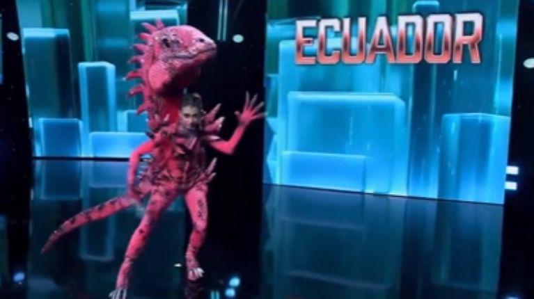 Imagen de la noticia: Miss Grand International 2025: Samantha Quenedit y su impactante traje inspirado en la Iguana Rosada de Galápagos