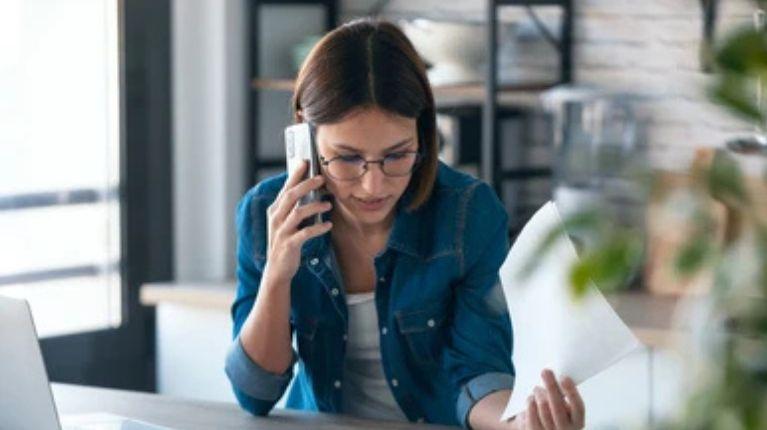 Otra prórroga para firmar contrato con una operadora telefónica venció en Ecuador: ¿qué implica la falta de un convenio?
