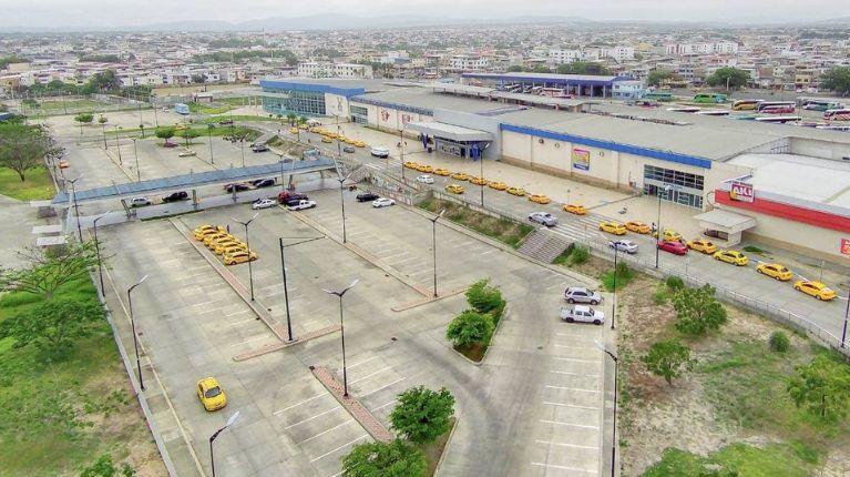 Estos son los valores por el parqueo en terminal terrestre de Manta