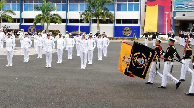 Armada abre reclutamiento para oficiales y tripulantes especialistas