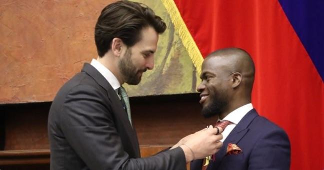 Enner Valencia recibe homenaje en la Asamblea Nacional