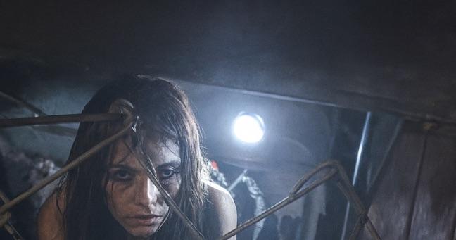 Joven con discapacidad hallada en una jaula para perros