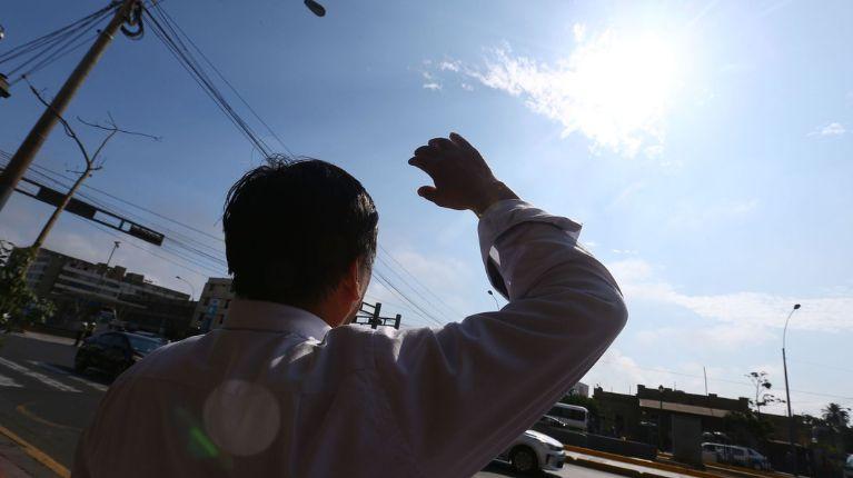 Altas temperaturas diurnas y radiación UV continuarán hasta el 10 de diciembre, ¿qué debe hacer?