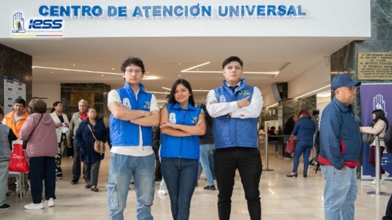 El IESS implementa la iniciativa “Yo te Guío”, para una atención más rápida