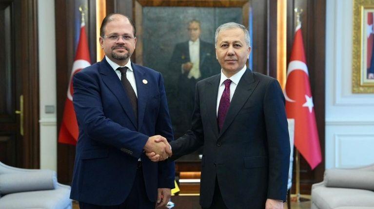 Ecuador y Turquía suscribieron acuerdos de cooperación en capacitación y seguridad