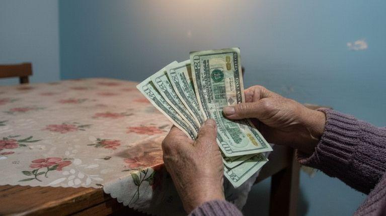 Devolución del IVA para adultos mayores también aumenta desde enero de 2026