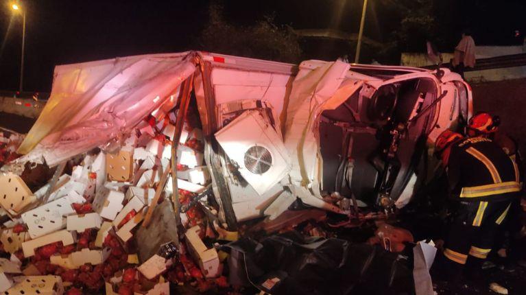 Quito: dos muertos en accidente de tránsito en la Ruta Viva