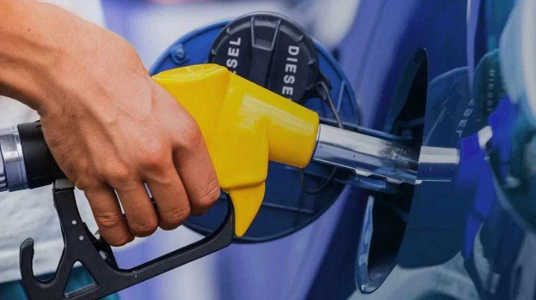 Nuevos precios de gasolinas y diésel rigen en Ecuador desde este 12 de febrero