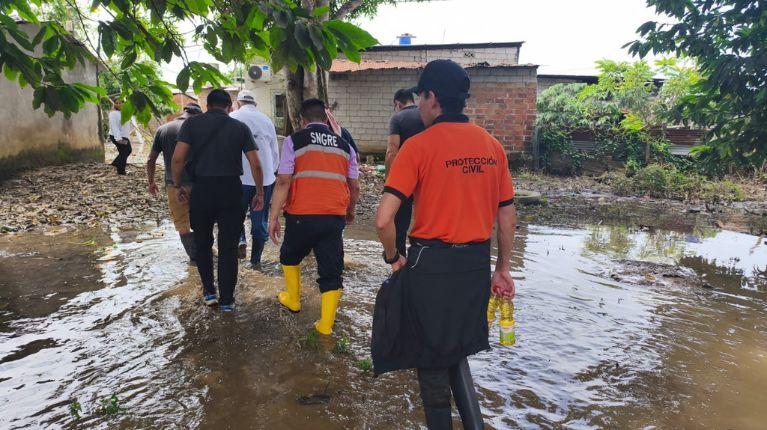 Ecuador: Alerta Roja en 3 provincias y Naranja en 16, por las lluvias