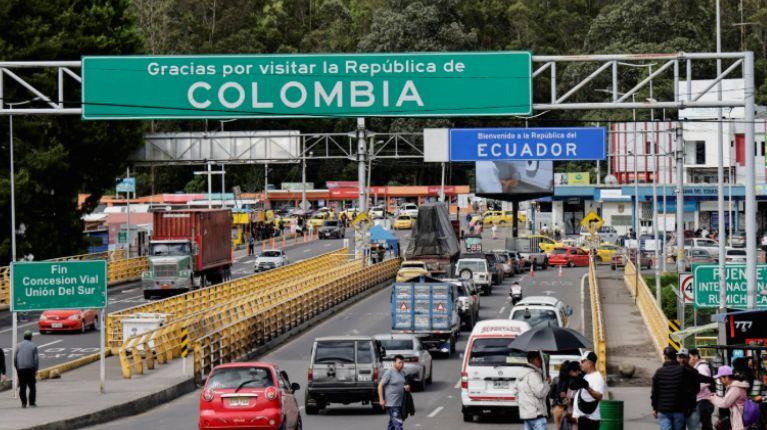 Ecuador aumenta a 50% el arancel a las importaciones provenientes de Colombia
