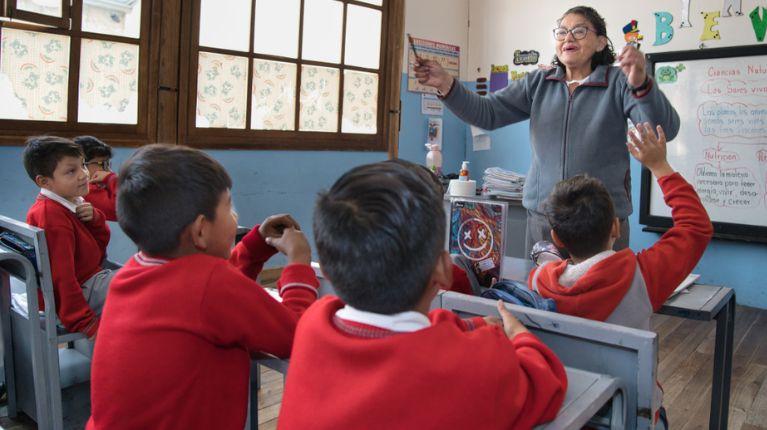Clases en modalidad no presencial en instituciones de Cuenca y Girón, por la temporada invernal