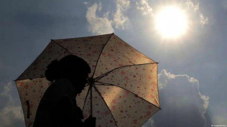 Ecuador: otro día de radiación UV muy alta, con lluvias y tormentas, este martes 24 de marzo