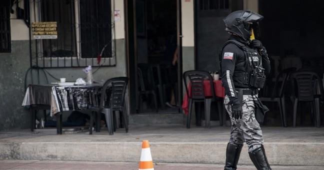 Ataque armado en restaurante del centro de Manta, Manabí