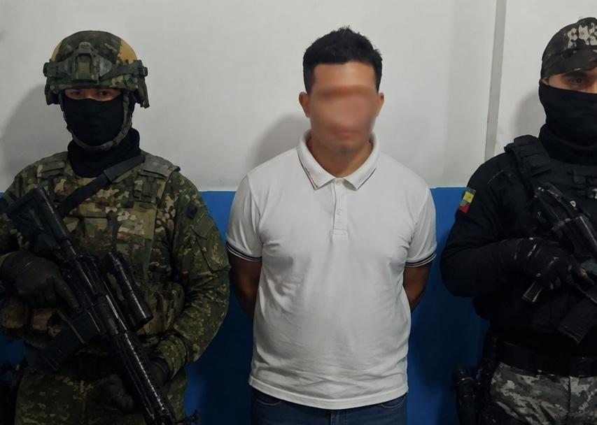 Ejército captura a alias ‘Mambino’, presunto integrante de Los Lobos en El Oro
