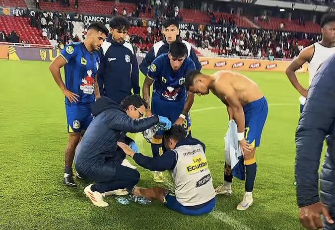 Liga de Quito vs. Delfín: reclamos por arbitraje terminan en incidentes