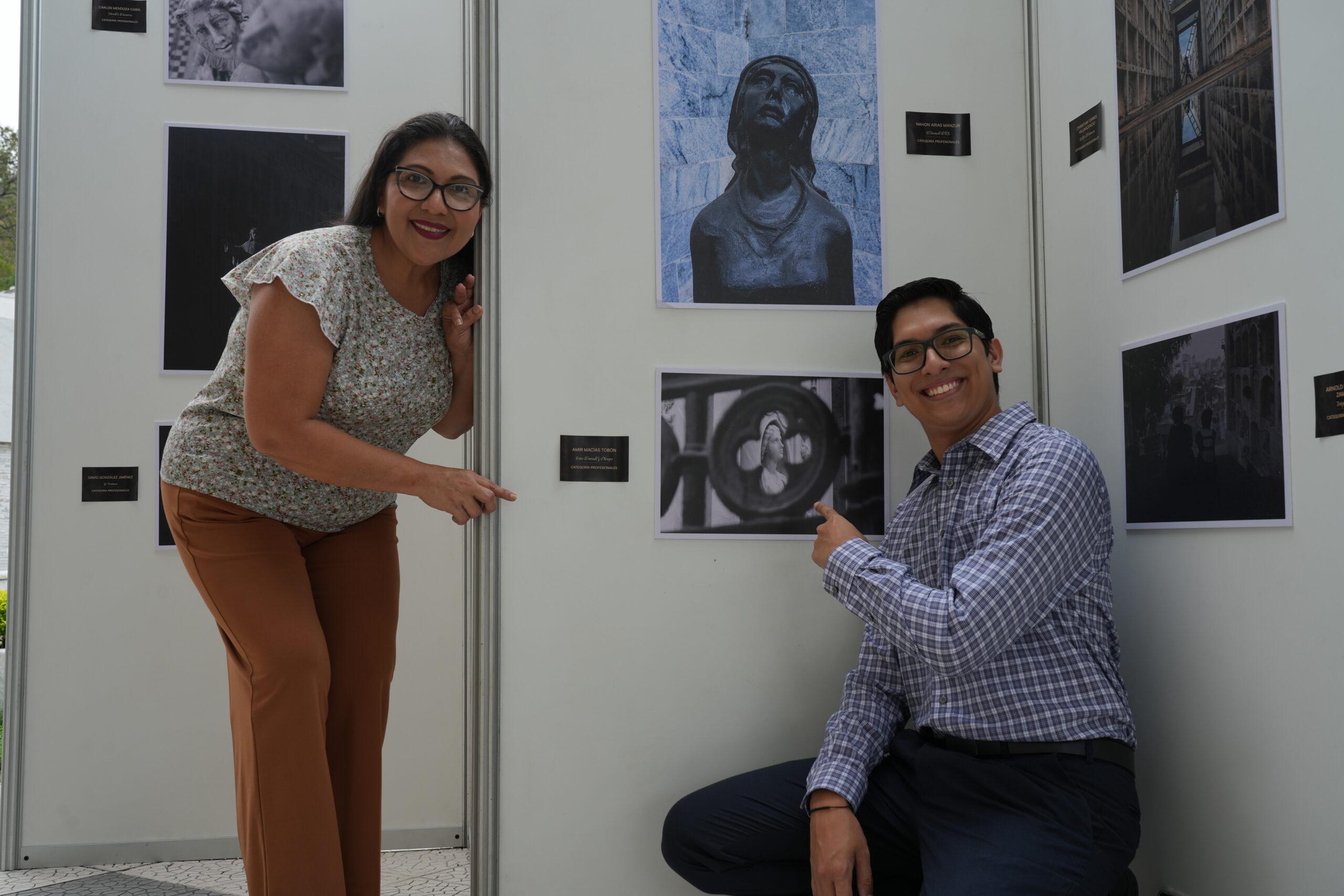 El Cementerio General de Guayaquil premió a los fotógrafos ganadores del concurso “Una Mirada a la Historia” y exhibe las 40 mejores obras
