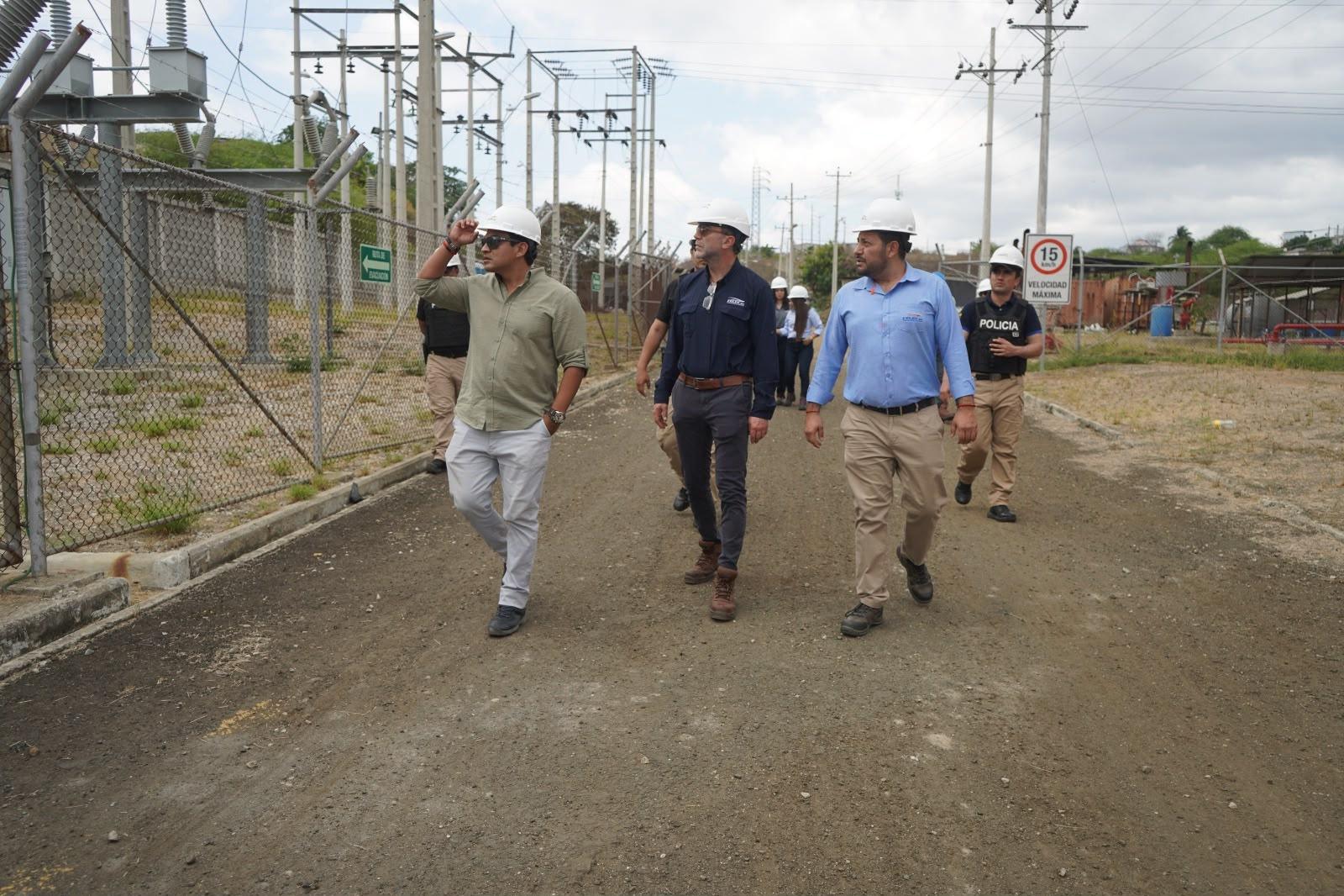 Gerente general de CELEC EP verifica acciones para fortalecer la confiabilidad del sistema eléctrico de Manabí