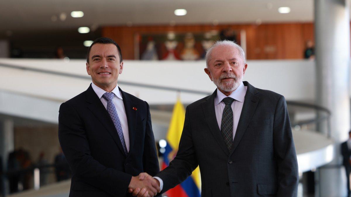 Noboa felicita a Lula tras su reelección en Brasil