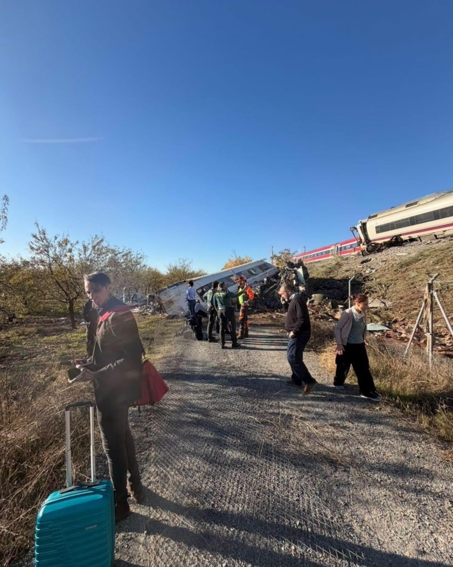 Tragedia en España: choque de trenes deja más de 30 muertos