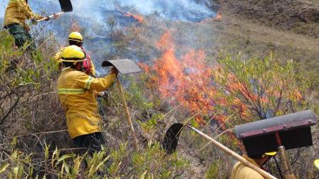 Tragedia en Perú: incendio deja un muerto y dos heridos