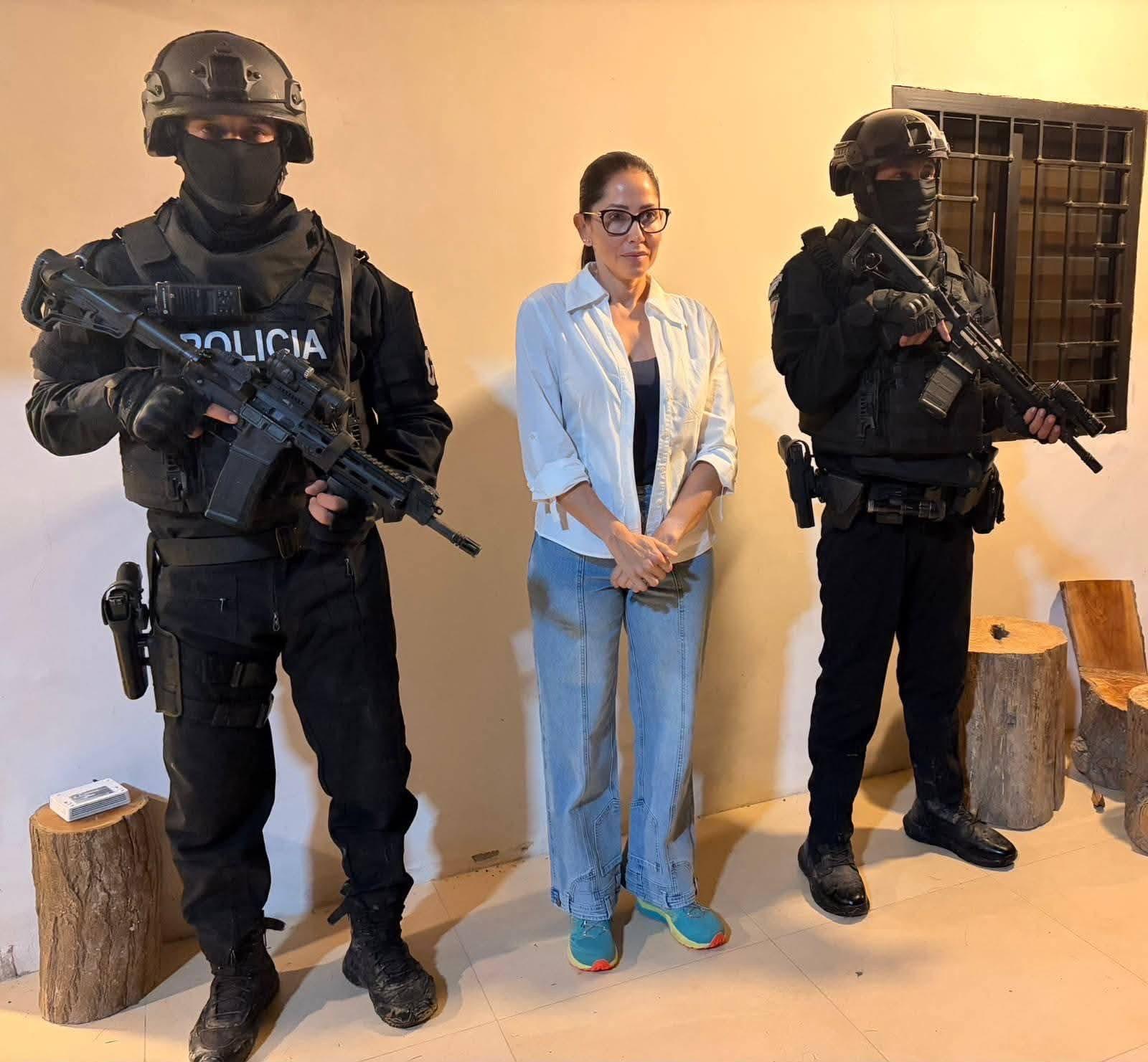 Revelan primeras imágenes de la detención de Luisa González
