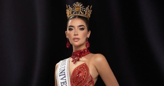 Dalia Bucaram responde a críticas antes de Miss Universo