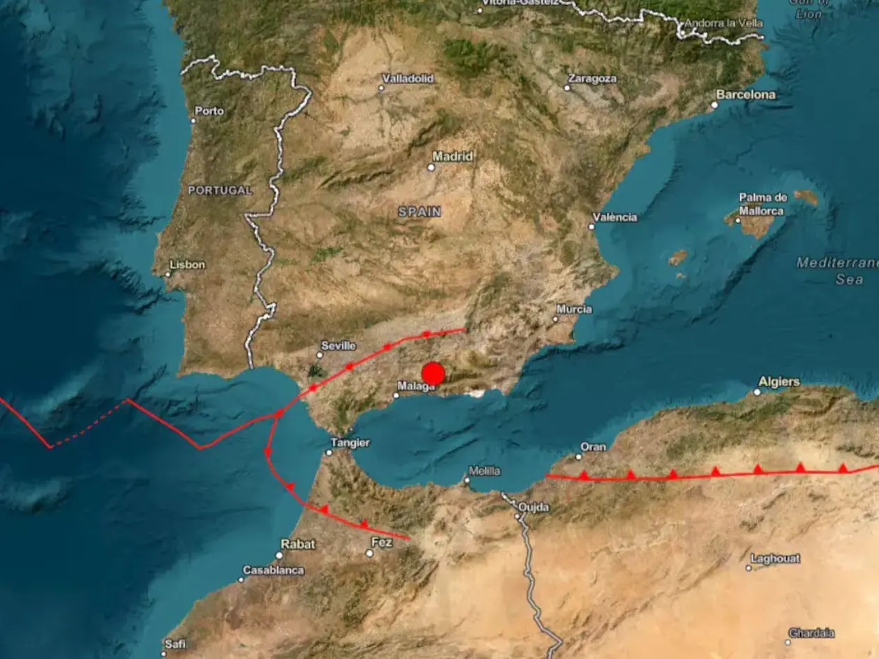 Dos fuertes sismos sacuden Indonesia y España: movimientos se registran con horas de diferencia