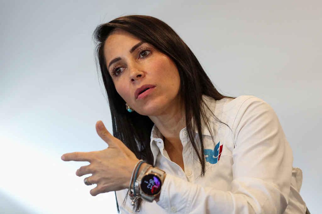 Elecciones seccionales 2026: Luisa González denuncia acciones contra su candidatura