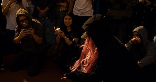 Quito estrena torneo de “farmear aura”: cientos de jóvenes se toman La Carolina